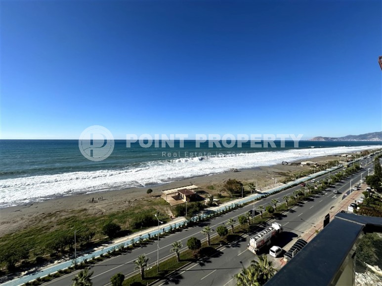 Ready-to-move-in apartment on the first line from the sea, in the center of the modern area of Alanya - Mahmutlar-id-7016-photo-15