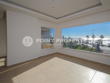 Bright, spacious apartment on the first line from the sea, in the center of the Nizhnyaya Oba district-id-7017-photo-5