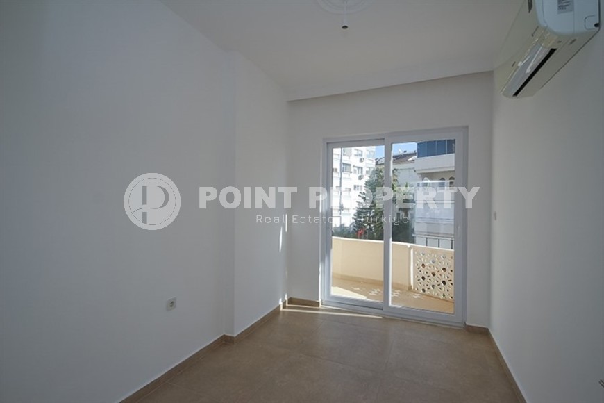 Светлая, просторная квартира на первой линии от моря, в центре района Нижняя Оба-id-7017-фото-12