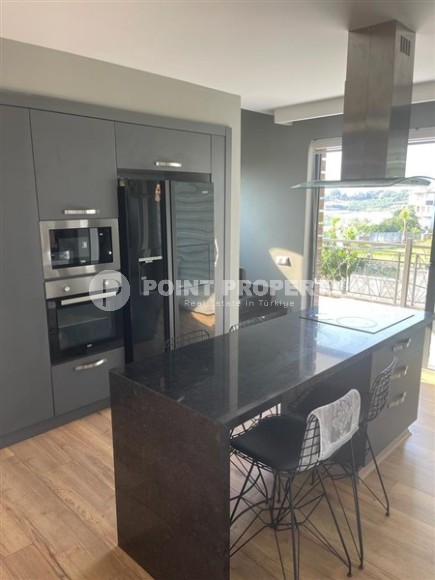 Двухуровневая квартира 3+1, общей площадью 200 м2, в современном жилом комплексе с богатой внутренней инфраструктурой-id-7018-фото-4