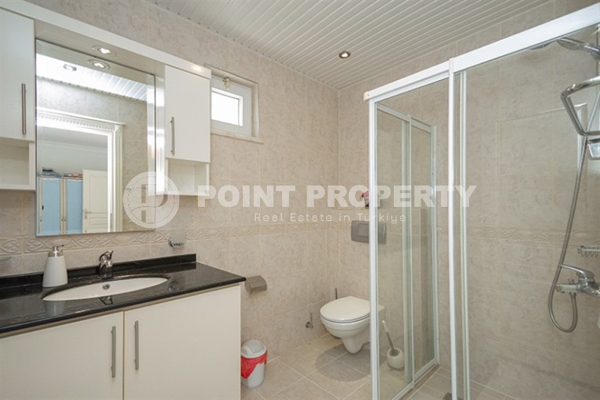 Three-storey villa with panoramic views of the sea and Mount Kale, in the prestigious area of Alanya - Bektas-id-7019-photo-19