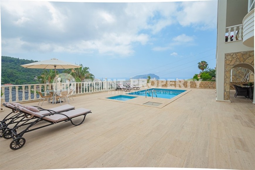 Three-storey villa with panoramic views of the sea and Mount Kale, in the prestigious area of Alanya - Bektas-id-7019-photo-32