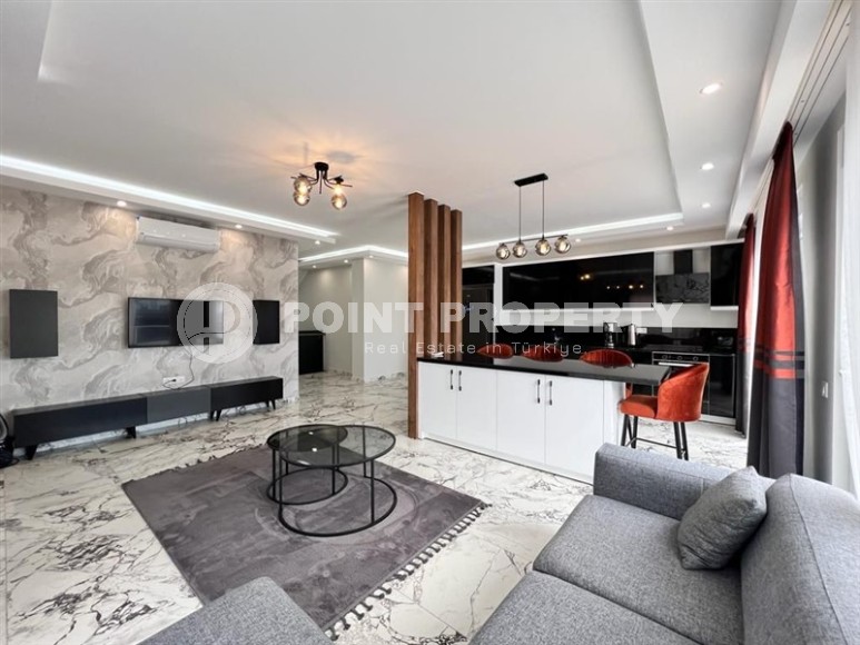 Comfortable apartment with modern design on the 4th floor with an attic, one and a half kilometers from the sea-id-7024-photo-2