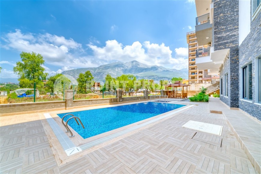 Compact comfortable apartment in a new residential complex, 850 meters from the sea-id-7026-photo-11