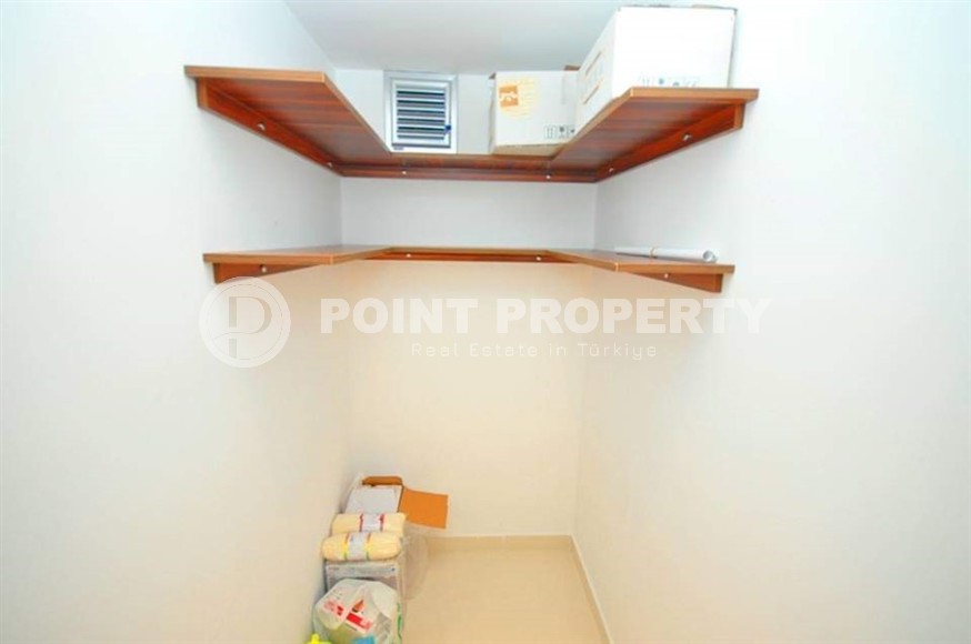 Просторная двухуровневая квартира с тремя спальными комнатами, на 5-м этаже с мансардой, в центре Аланьи-id-7028-фото-8