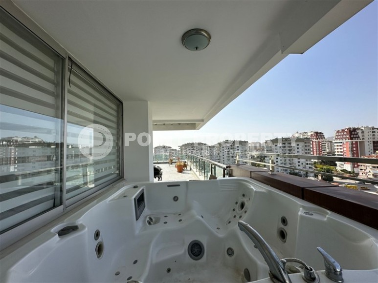 Современная квартира с тремя спальнями и большой открытой террасой, площадью 125 м2, в спокойном районе Аланьи - Джикджилли-id-7030-фото-11