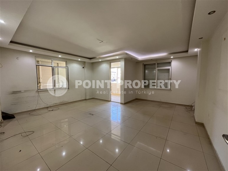 Большая линейная квартира 3+1, на площади 200 м2, в деловом центре Аланьи, недалеко от здания суда-id-7038-фото-2