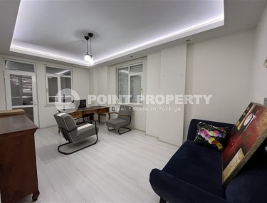 Большая линейная квартира 3+1, на площади 200 м2, в деловом центре Аланьи, недалеко от здания суда-id-7038-фото-5