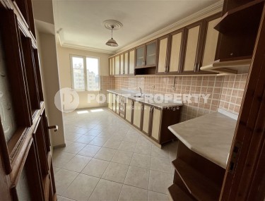 Квартира с возможностью получения гражданства Турции в 800 метрах от моря, в центре Аланьи-id-7039-фото-3