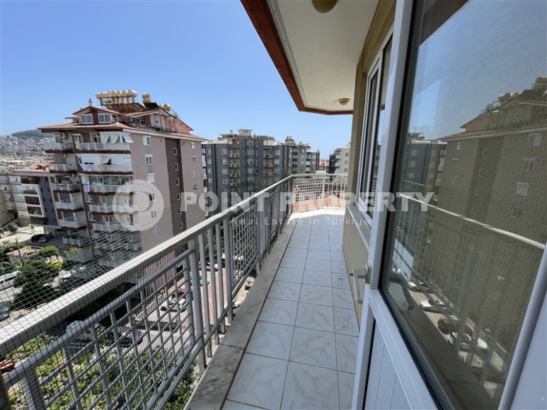 Квартира с возможностью получения гражданства Турции в 800 метрах от моря, в центре Аланьи-id-7039-фото-11