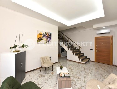 Commercial premises on the 6th floor with an attic, in a modern business center built in 2022-id-7040-photo-2