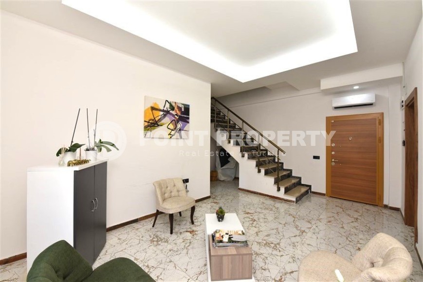 Commercial premises on the 6th floor with an attic, in a modern business center built in 2022-id-7040-photo-2