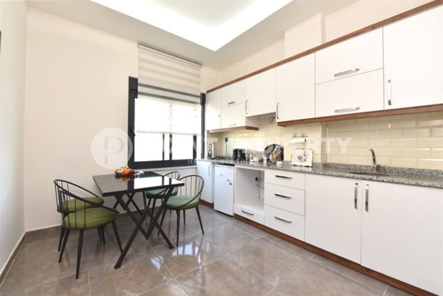 Commercial premises on the 6th floor with an attic, in a modern business center built in 2022-id-7040-photo-4