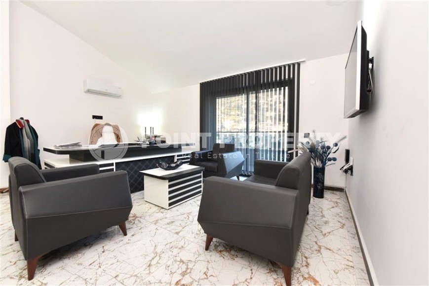 Commercial premises on the 6th floor with an attic, in a modern business center built in 2022-id-7040-photo-5