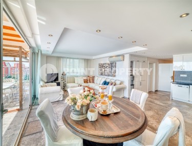 Stylish apartment with modern design 1300 meters from the sea, in a quiet area of Alanya - Cikcilli-id-7041-photo-4