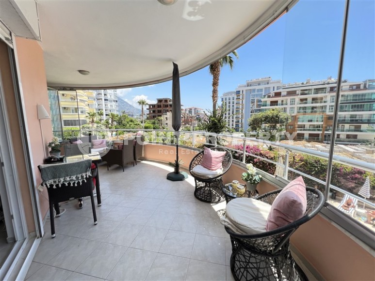 Светлая, просторная квартира в 500 метрах от моря, в центре живописного района Аланьи - Тосмур-id-7042-фото-9