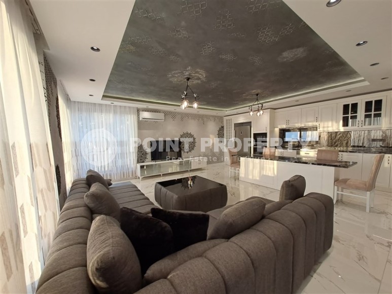 Элитная вилла с дизайнерским ремонтом, собственным садом и инфинити бассейном, в престижном районе Аланьи - Бекташ-id-7043-фото-3