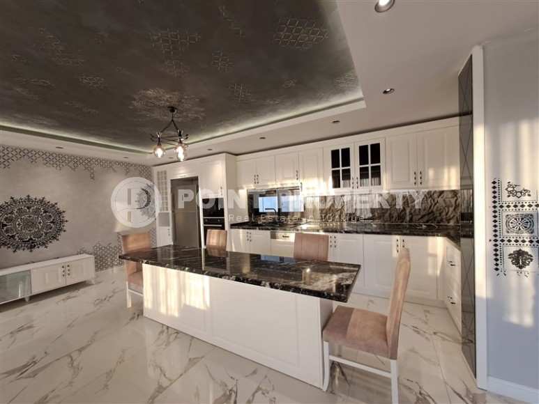 Элитная вилла с дизайнерским ремонтом, собственным садом и инфинити бассейном, в престижном районе Аланьи - Бекташ-id-7043-фото-4