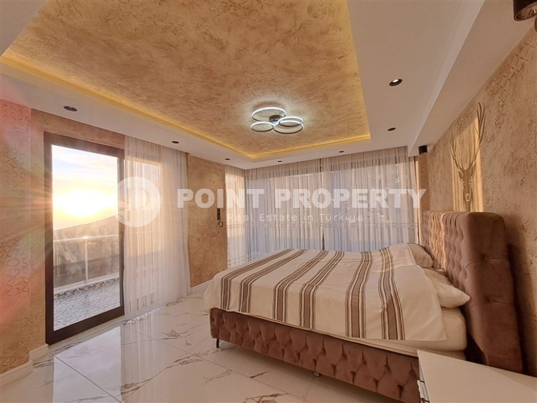 Элитная вилла с дизайнерским ремонтом, собственным садом и инфинити бассейном, в престижном районе Аланьи - Бекташ-id-7043-фото-8
