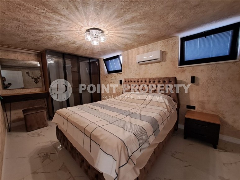 Элитная вилла с дизайнерским ремонтом, собственным садом и инфинити бассейном, в престижном районе Аланьи - Бекташ-id-7043-фото-9