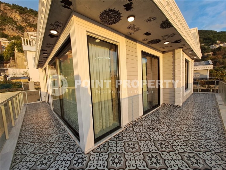 Элитная вилла с дизайнерским ремонтом, собственным садом и инфинити бассейном, в престижном районе Аланьи - Бекташ-id-7043-фото-19