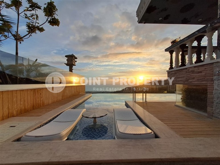 Элитная вилла с дизайнерским ремонтом, собственным садом и инфинити бассейном, в престижном районе Аланьи - Бекташ-id-7043-фото-21