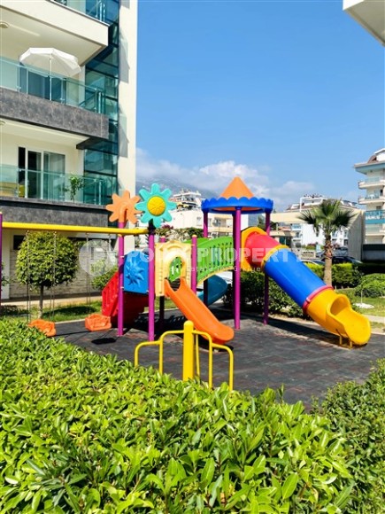 Comfortable 1+1 apartment 100 meters from the sea, in the center of the prestigious area of Alanya - Kestel-id-7053-photo-16