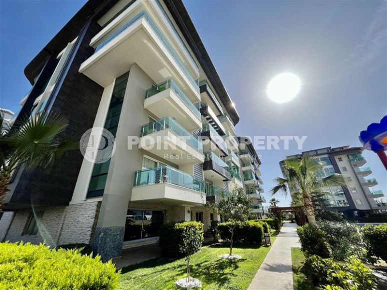 Comfortable 1+1 apartment 100 meters from the sea, in the center of the prestigious area of Alanya - Kestel-id-7053-photo-18