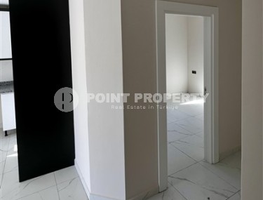 Новая квартира с чистовой отделкой в 150 метрах от моря, в центре Аланьи-id-7054-фото-4