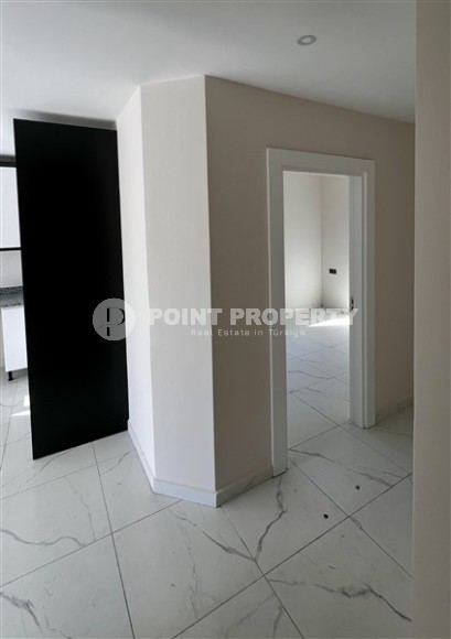 Новая квартира с чистовой отделкой в 150 метрах от моря, в центре Аланьи-id-7054-фото-4