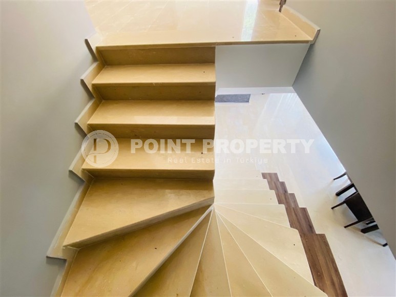 Панорамная квартира с видом на море и горы в резиденции 2011 года постройки, в престижном районе Аланьи - Бекташ-id-7055-фото-9