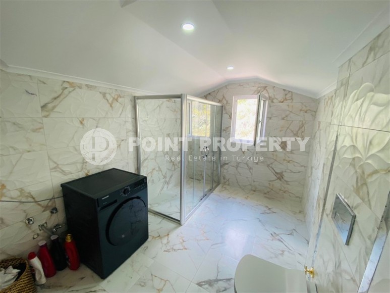 Панорамная квартира с видом на море и горы в резиденции 2011 года постройки, в престижном районе Аланьи - Бекташ-id-7055-фото-11