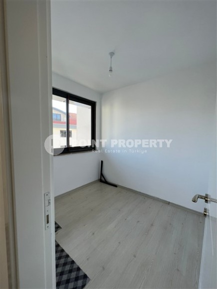 Commercial space in the modern area of Alanya - Hasbahce, with the possibility of obtaining Turkish citizenship-id-7057-photo-5