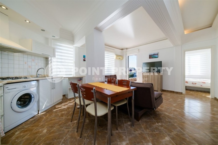 Компактная квартира 1+1 в 400 метрах от моря, в центре популярного района Аланьи - Нижняя Оба-id-7058-фото-2