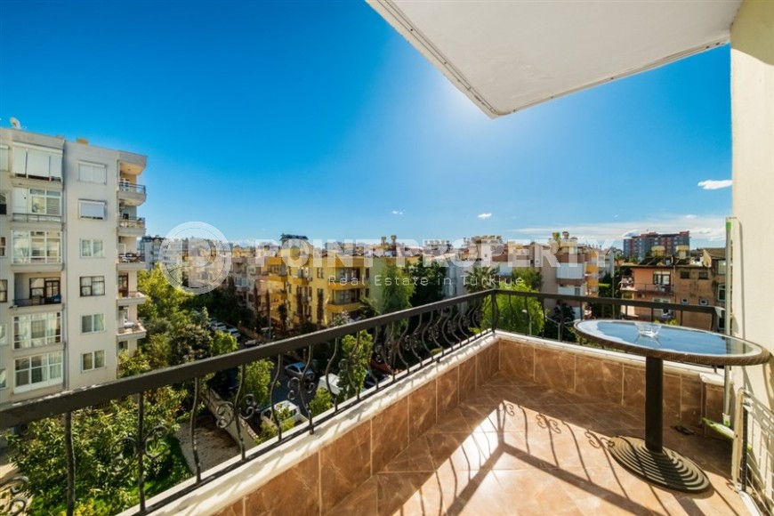 Компактная квартира 1+1 в 400 метрах от моря, в центре популярного района Аланьи - Нижняя Оба-id-7058-фото-7