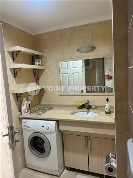 Spacious, bright apartment with furniture and household appliances, 1200 meters from the sea, in the center of Alanya-id-7059-photo-11