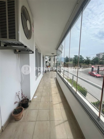 Spacious, bright apartment with furniture and household appliances, 1200 meters from the sea, in the center of Alanya-id-7059-photo-12