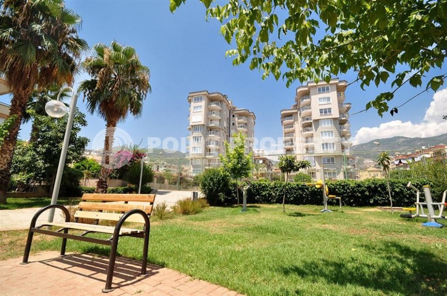 Modern apartment with comfortable furniture and all necessary appliances, one and a half kilometers from the sea, in the center of Alanya-id-7062-photo-16