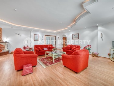 Светлая, уютная квартира с роскошной локацией на первой линии от моря, в центре современного района Аланьи - Нижняя Оба-id-7063-фото-2