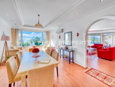 Светлая, уютная квартира с роскошной локацией на первой линии от моря, в центре современного района Аланьи - Нижняя Оба-id-7063-фото-5