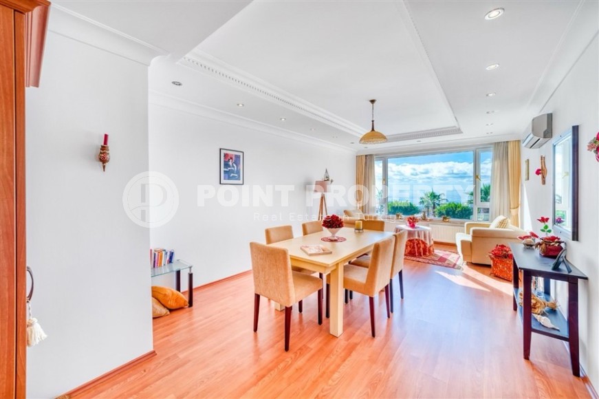 Светлая, уютная квартира с роскошной локацией на первой линии от моря, в центре современного района Аланьи - Нижняя Оба-id-7063-фото-8