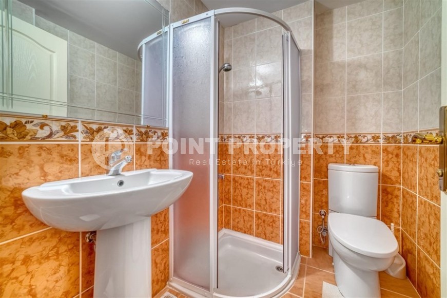 Светлая, уютная квартира с роскошной локацией на первой линии от моря, в центре современного района Аланьи - Нижняя Оба-id-7063-фото-19