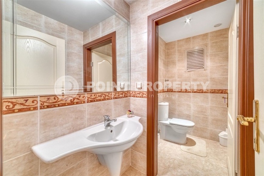 Светлая, уютная квартира с роскошной локацией на первой линии от моря, в центре современного района Аланьи - Нижняя Оба-id-7063-фото-20