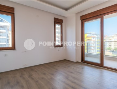 Six-room penthouse, 240m² with mountain views in a complex with swimming pool in Cikcilli, Alanya-id-1552-photo-4