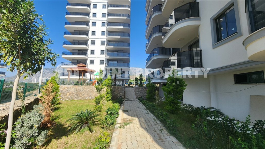 Spacious 2+1 apartment, on an area of 120 m2, in a new residential complex in the modern area of Alanya - Mahmutlar-id-7065-photo-18