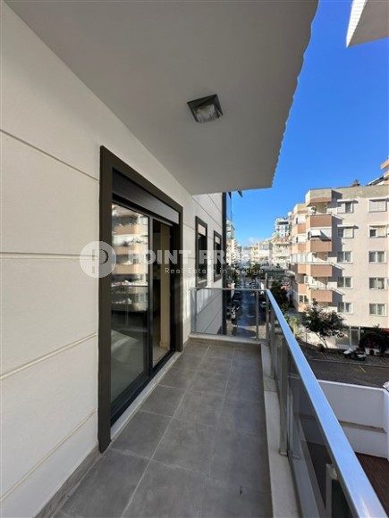 Compact apartment with fine finishing on the 2nd floor in a modern residential complex, commissioned in 2023-id-7067-photo-7