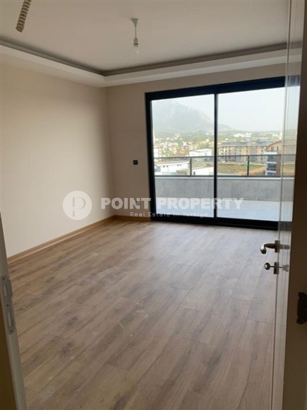 Modern apartment with high-quality renovation two kilometers from the sea, in a prestigious area of Alanya - Upper Oba-id-7069-photo-5