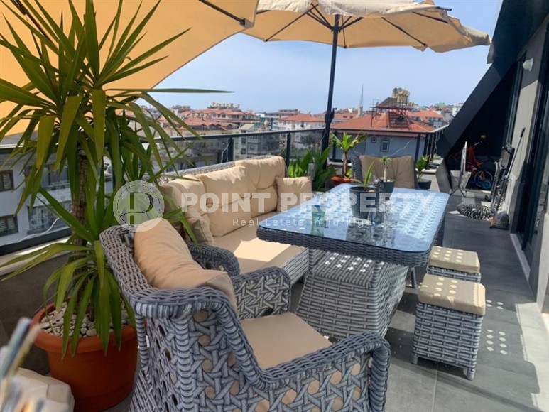 Modern apartment with high-quality renovation two kilometers from the sea, in a prestigious area of Alanya - Upper Oba-id-7069-photo-10