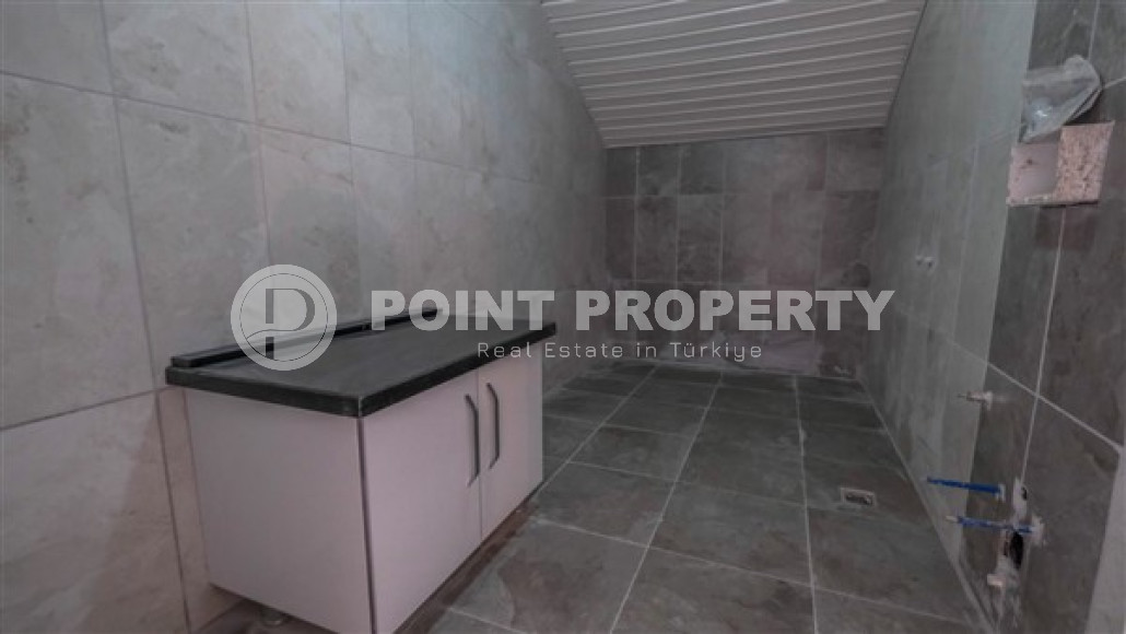 Six-room penthouse, 240m² with mountain views in a complex with swimming pool in Cikcilli, Alanya-id-1552-photo-14