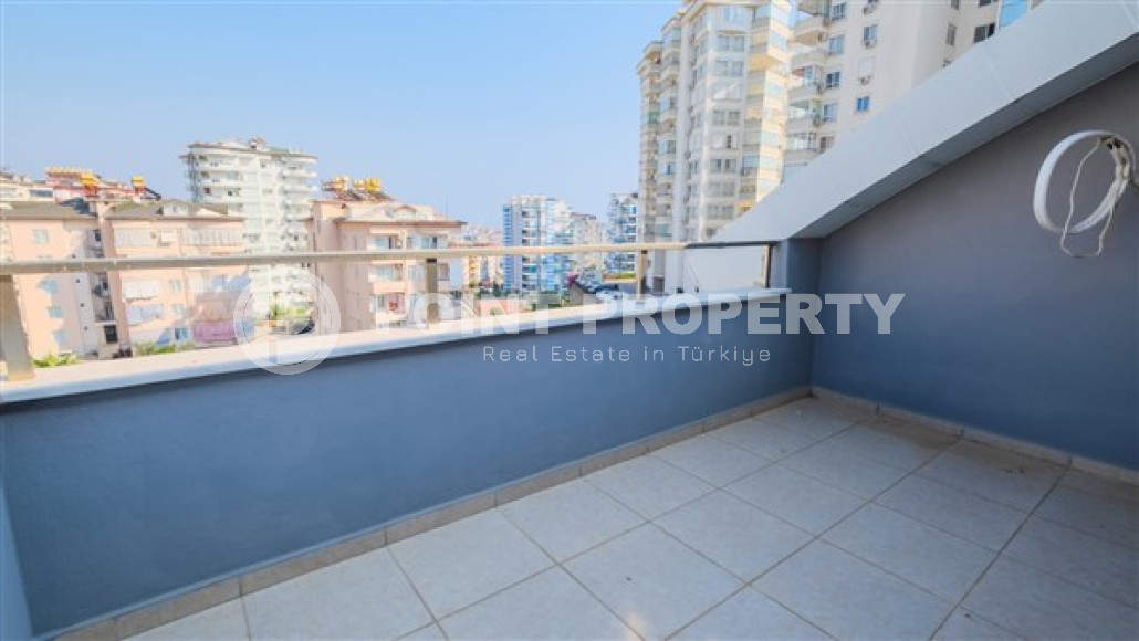 Six-room penthouse, 240m² with mountain views in a complex with swimming pool in Cikcilli, Alanya-id-1552-photo-17